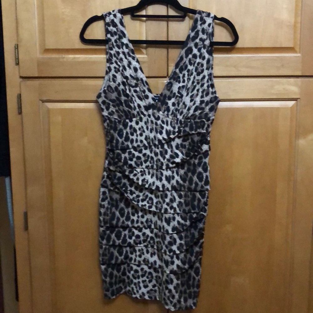 Nikibiki Leopard Pint Dress
